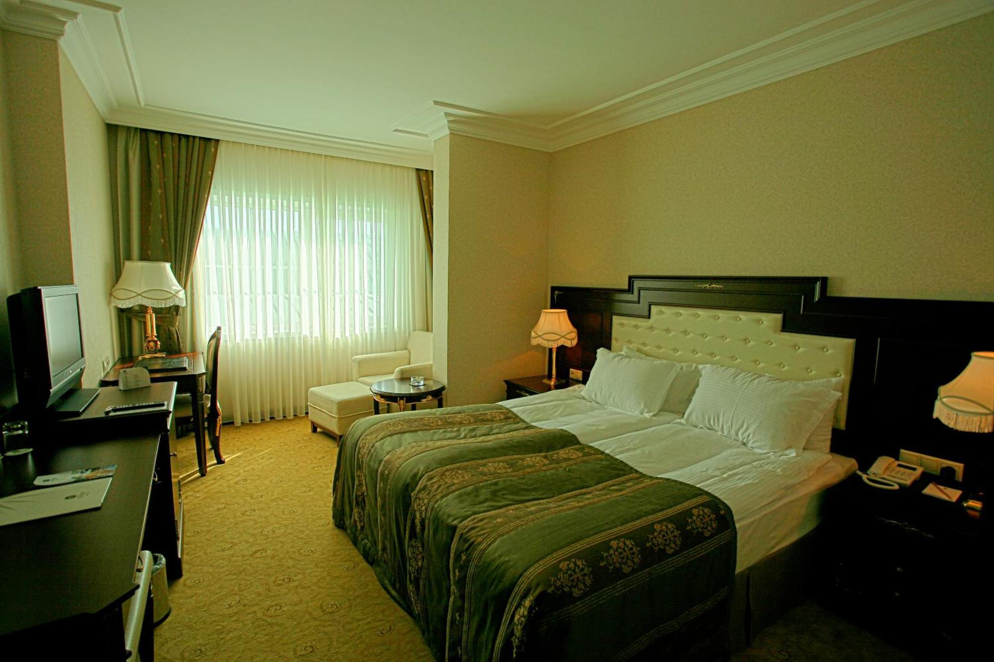 Latanya Palm & Spa Airport Antalya Zewnętrze zdjęcie