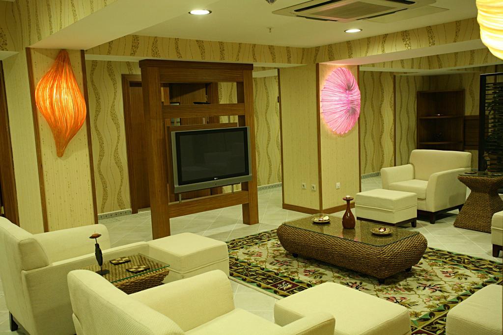 Latanya Palm & Spa Airport Antalya Zewnętrze zdjęcie